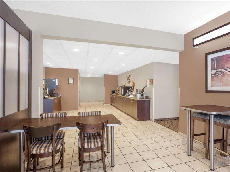 Microtel Inn & Suites By Wyndham Manchester - Newly Renovated Eksteriør bilde