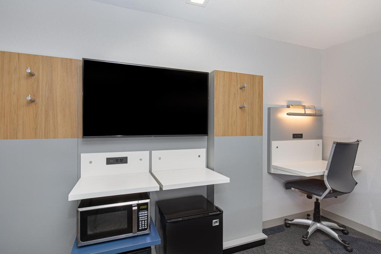 Microtel Inn & Suites By Wyndham Manchester - Newly Renovated Eksteriør bilde