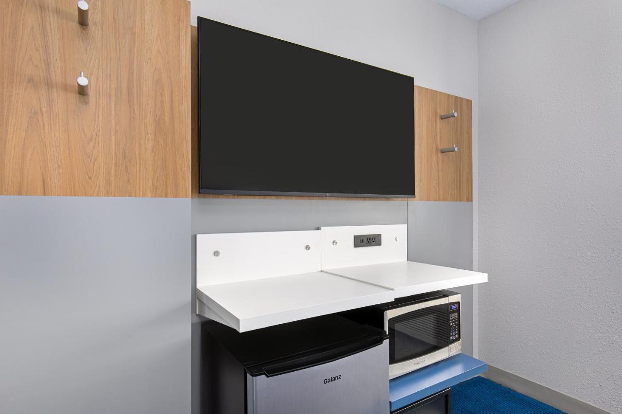 Microtel Inn & Suites By Wyndham Manchester - Newly Renovated Eksteriør bilde